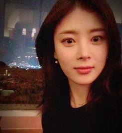 哪些明星在凌晨去世,盘点那些在寂静之夜离去的明星身影