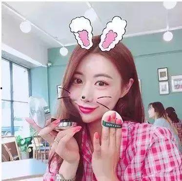 同款网红,揭秘同款网红背后的魅力与影响力