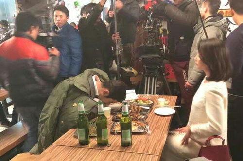 明星发烧还拍戏,明星发烧仍坚持拍戏的敬业瞬间