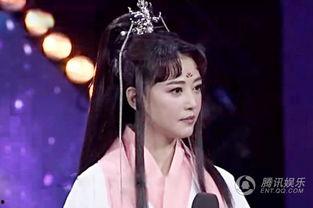 明星周芷若照片