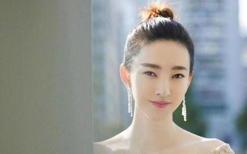 明星7个,揭秘璀璨星途背后的故事